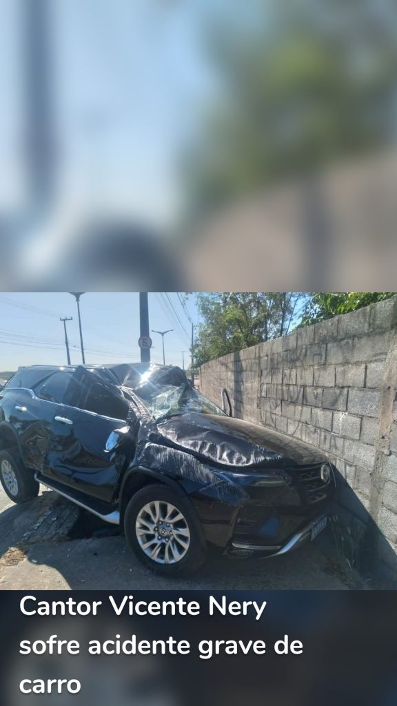 Cantor Vicente Nery sofre acidente grave de carro