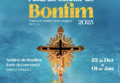 Encerramento dos festejos de São Francisco reúne multidão de fiéis no bairro Fátima I e marca lançamento da arte da Festa do Senhor do Bonfim 2025