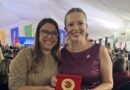 Janaína Farias recebe em Brasília Selo Ouro de Educação