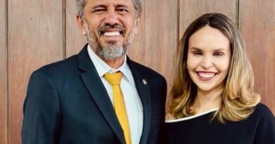 Elmano anuncia Gabriella Aguiar como candidata a vice-governadora na chapa para 2026